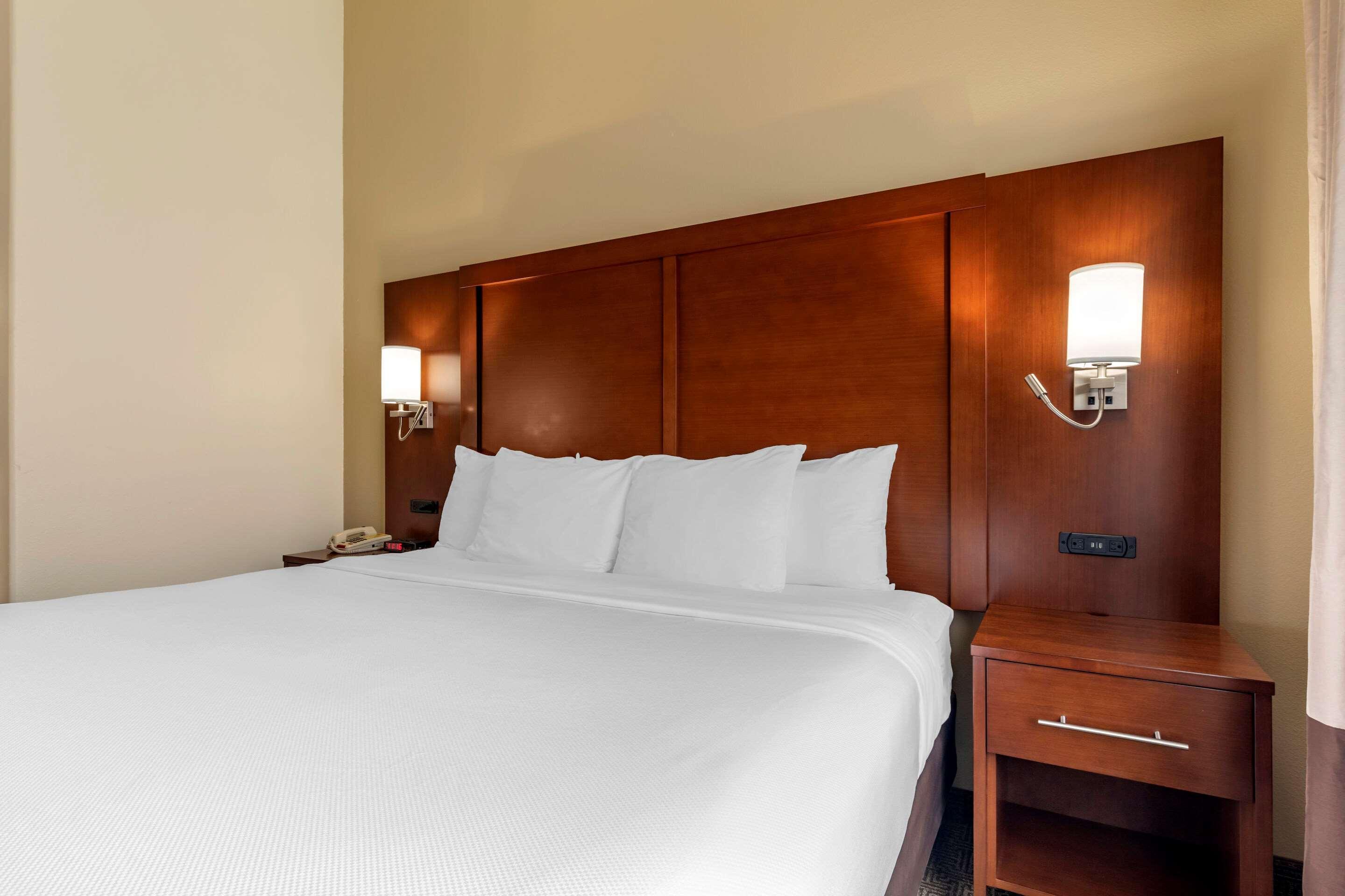 Comfort Suites West Dallas - Cockrell Hill Bagian luar foto