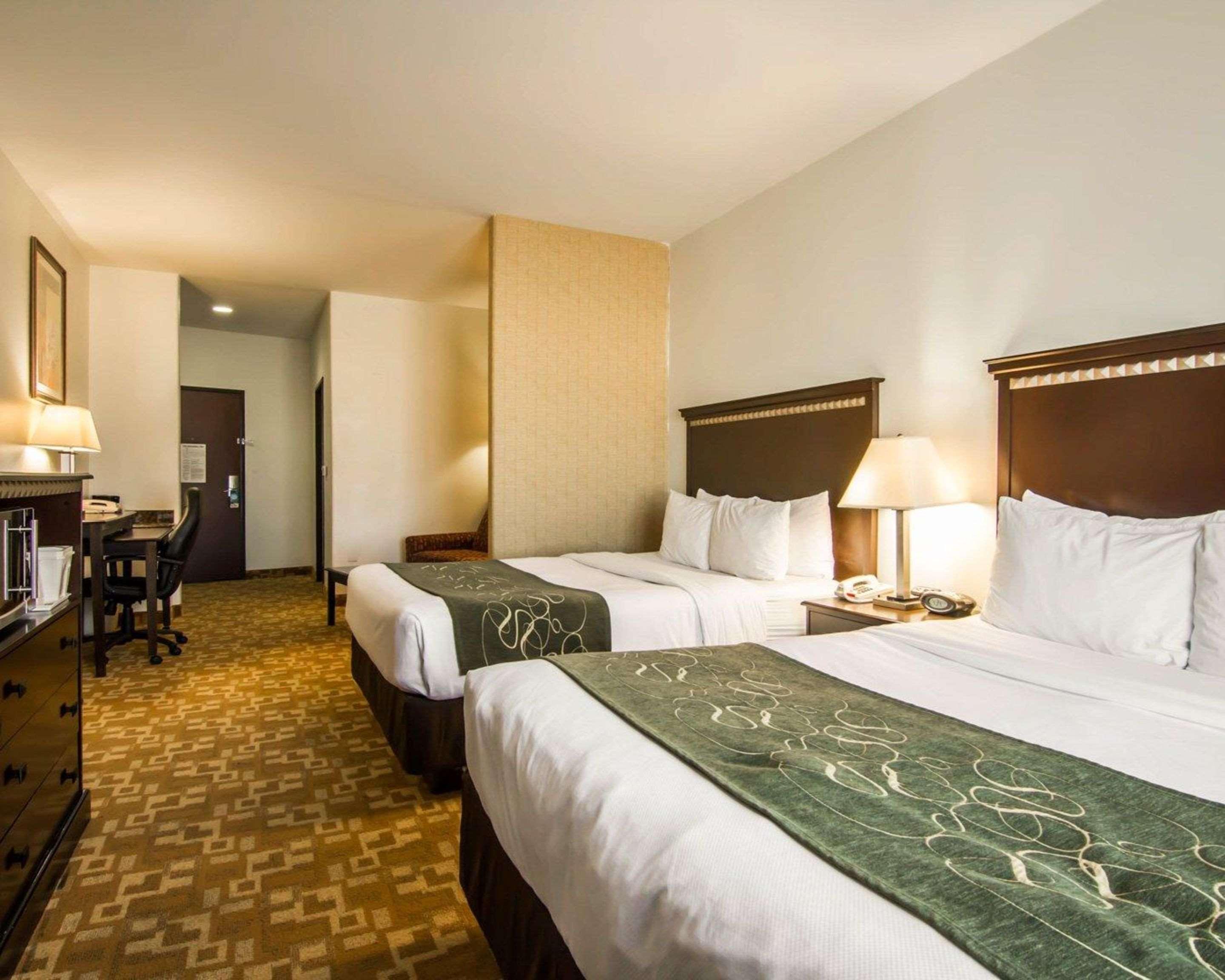 Comfort Suites West Dallas - Cockrell Hill Bagian luar foto