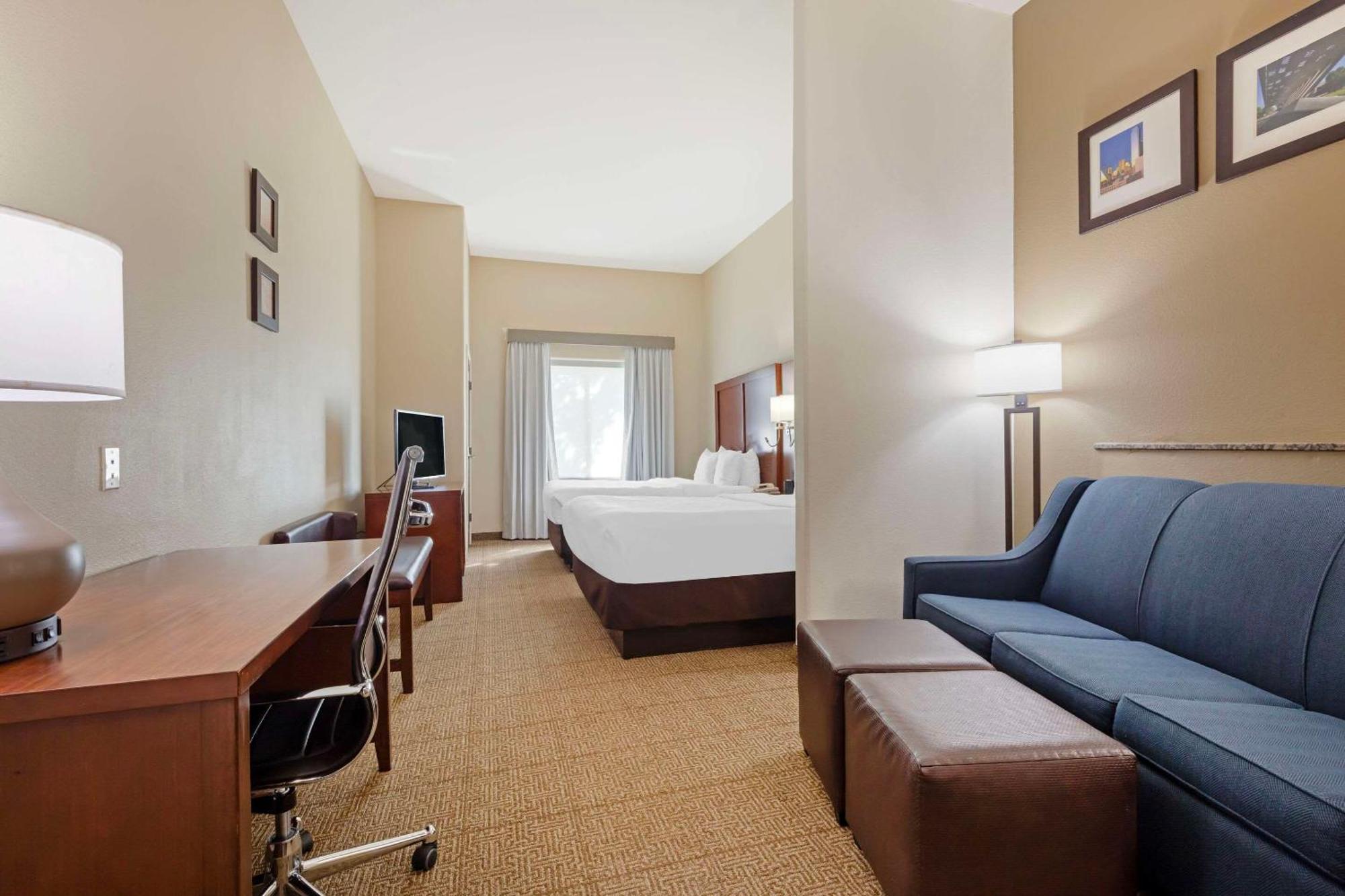 Comfort Suites West Dallas - Cockrell Hill Bagian luar foto