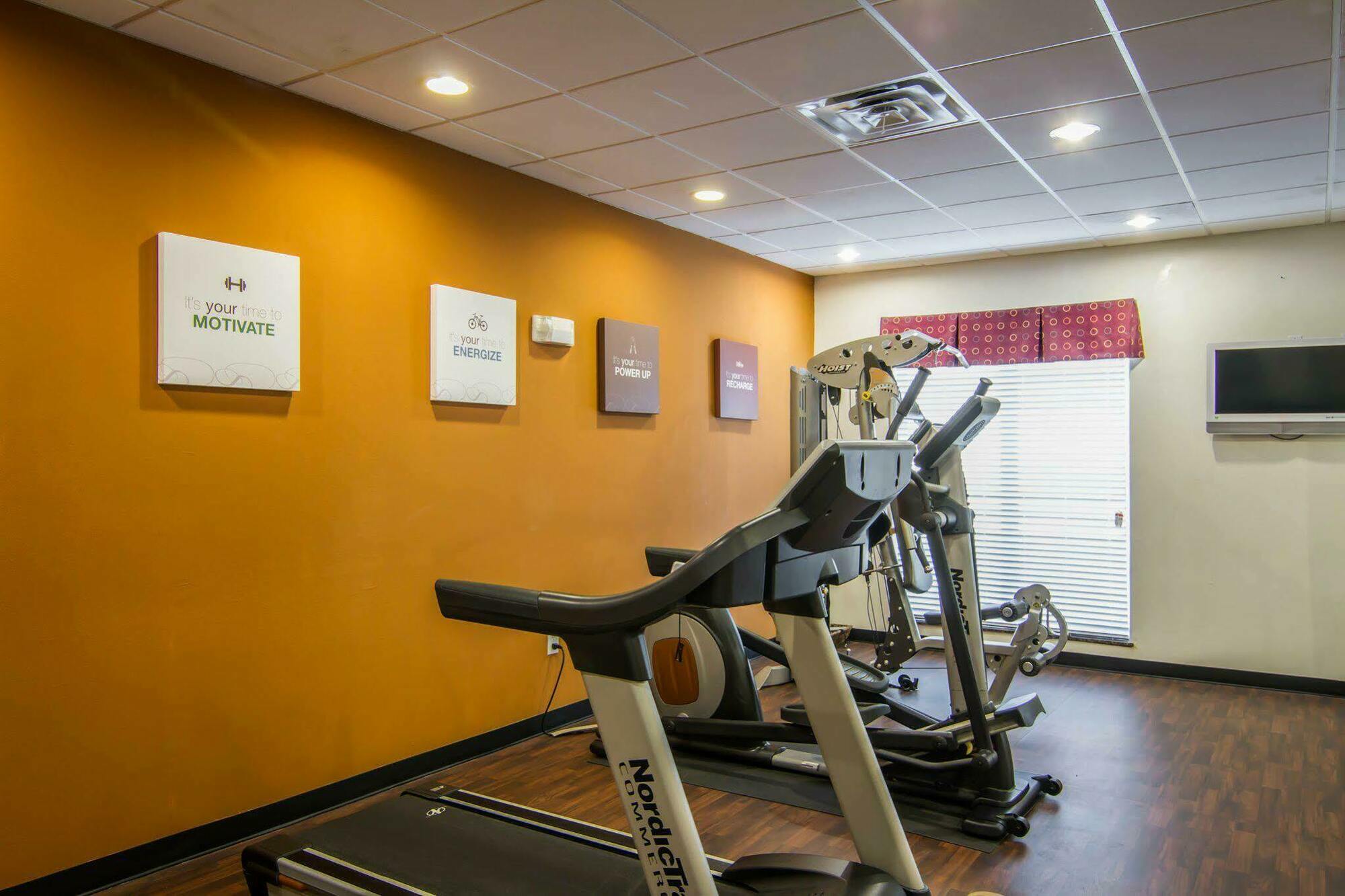Comfort Suites West Dallas - Cockrell Hill Bagian luar foto